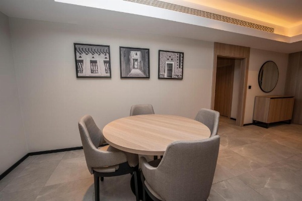 Al Diafah Hotel Suites image 14